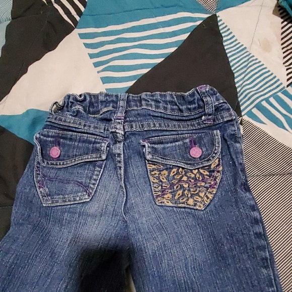 Jean's - Picture 3 of 3